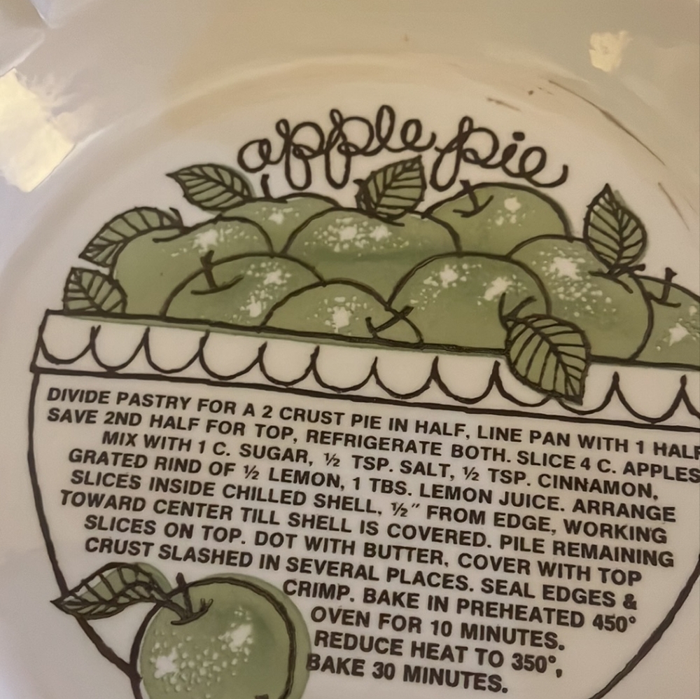 Pie plates with recipe, Apple and Cherry